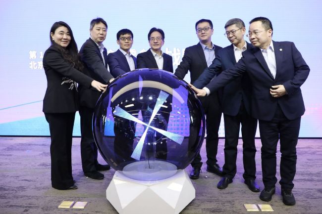 亚洲一区二区三区中文字幕